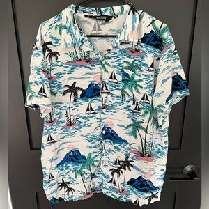Buffalo Outdoors Men's Button Down Camp Shirt in Blue Hawaii